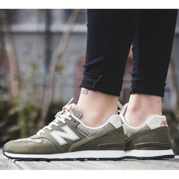 New Balance Shoes - New Balance WR696VCB Womens Heritage Suede Mesh Sneakers Shoes Khaki Tan Sz 7.5